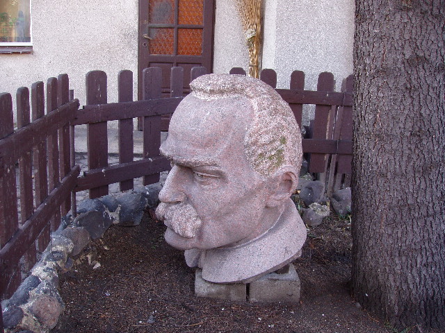 image9